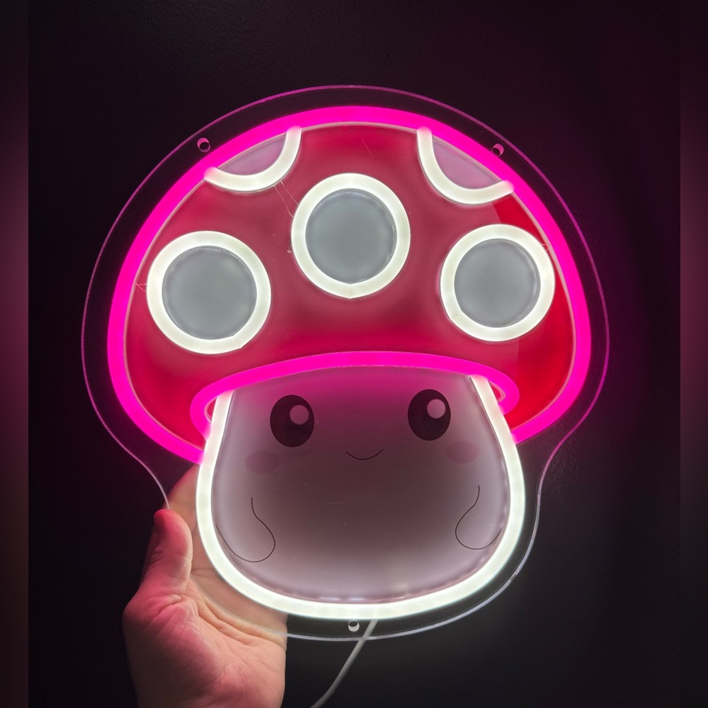 Mushroom LED